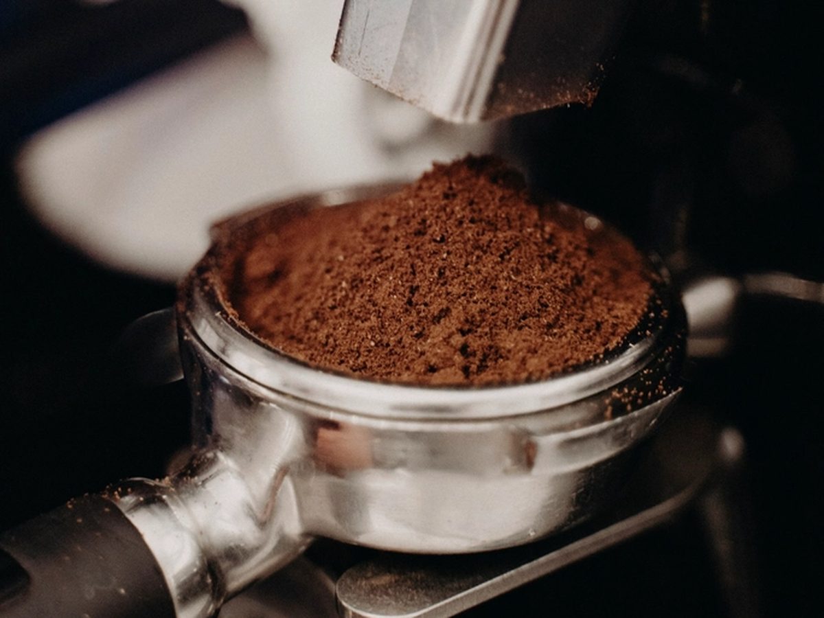 Kaffeevollautomat — entkalken bei hartem Wasser und die Brühgruppe